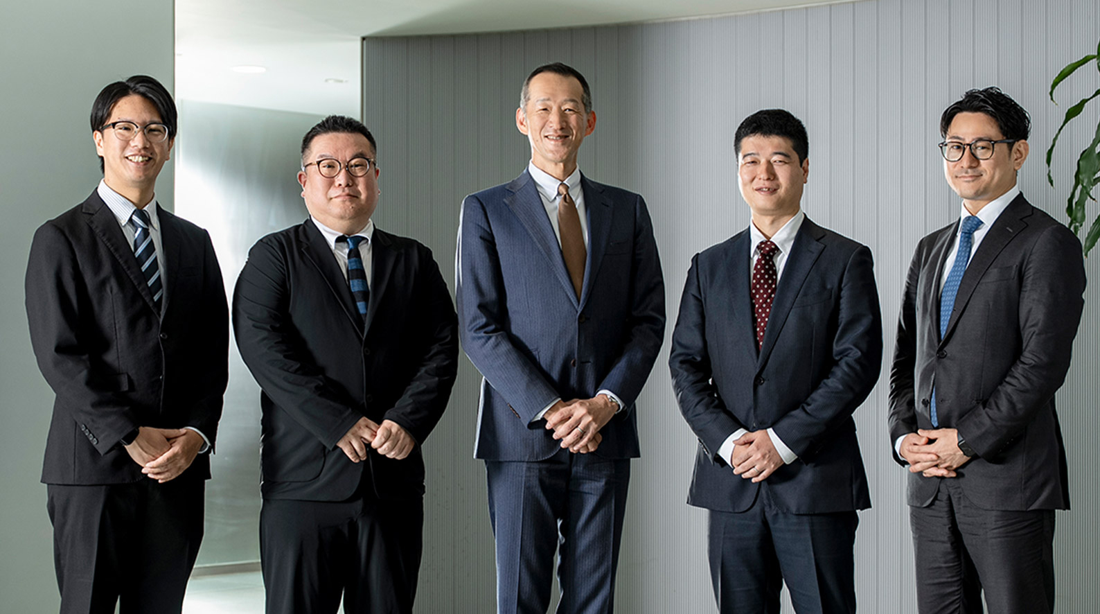 【日経ビジネス】ZEIN×CBC ── 創業100年企業が挑む、基幹システム刷新と文書管理基盤の一元化。持続的成長に向けた全社的変革の舞台裏とは 