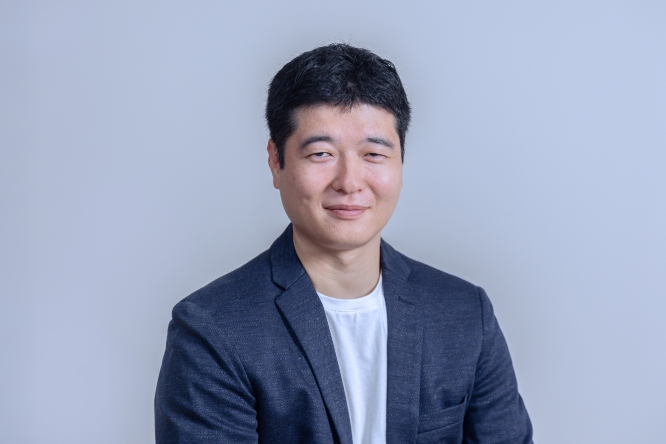 ディレクター 根岸 剛之介